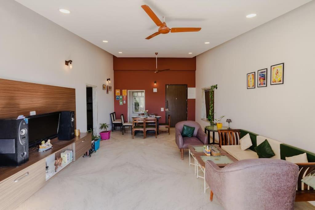 Par-x Mist View 9a Garden 3bhk Villa *